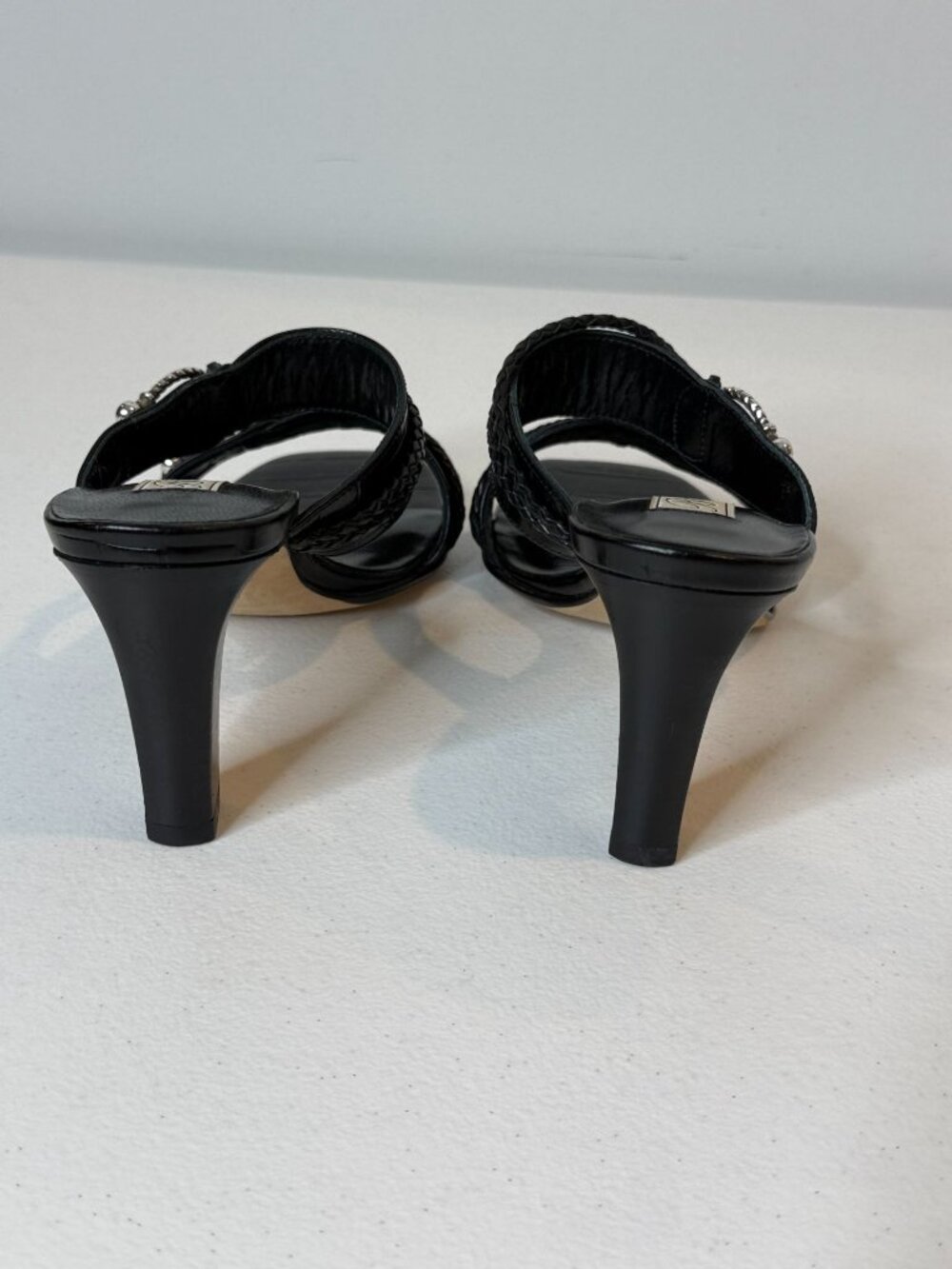 Brighton Raven Black Leather Horsebit Mule Heels Size 5 - Picture 4 of 8